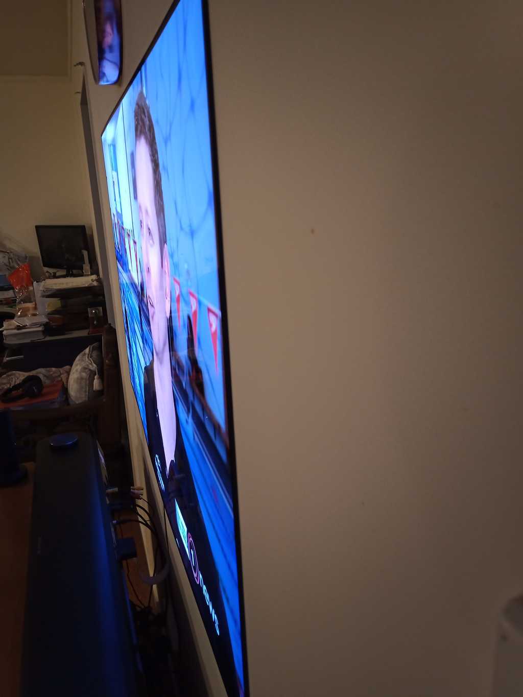 Efficient and secure TV wall mount installation by experienced professionals Efficient and secure TV wall mount installation by experienced professionals